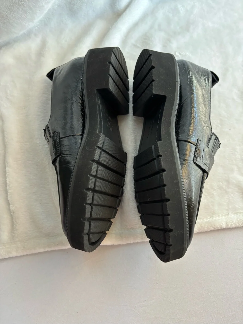 Naturalizer Shawna Leather Penny Loafers Lug Sole Black Size 8.5M